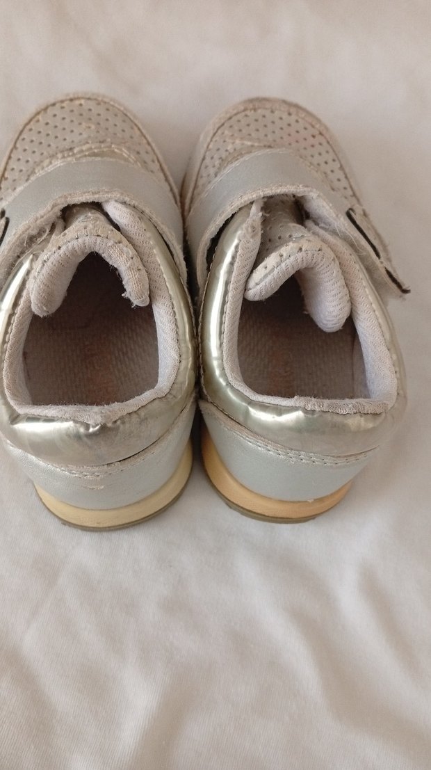 Kız Çocuk Spor Ayakkabı ve terlik - Görsel 4