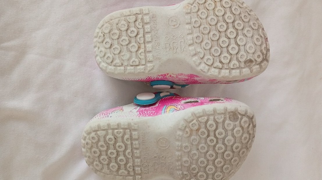 Kız Çocuk Spor Ayakkabı ve terlik - Görsel 5