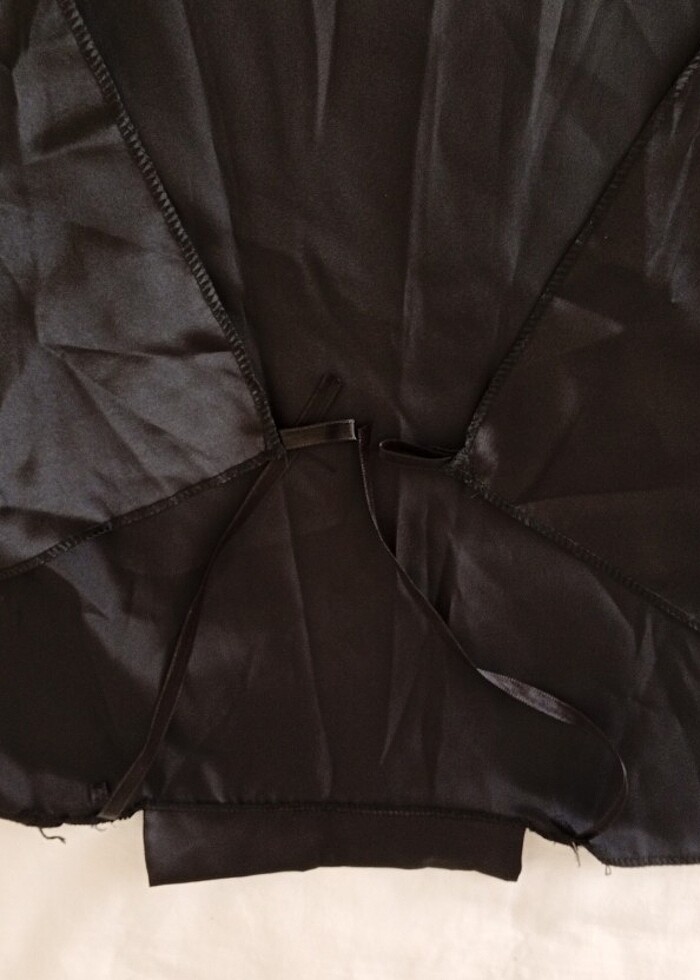 Siyah pelerin  - Görsel 3