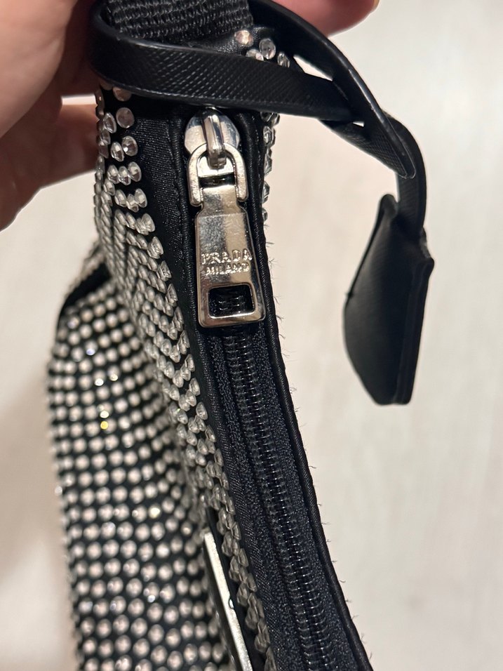 Parlak Siyah Parçalı Kadın Omuz Çantası - Görsel 5