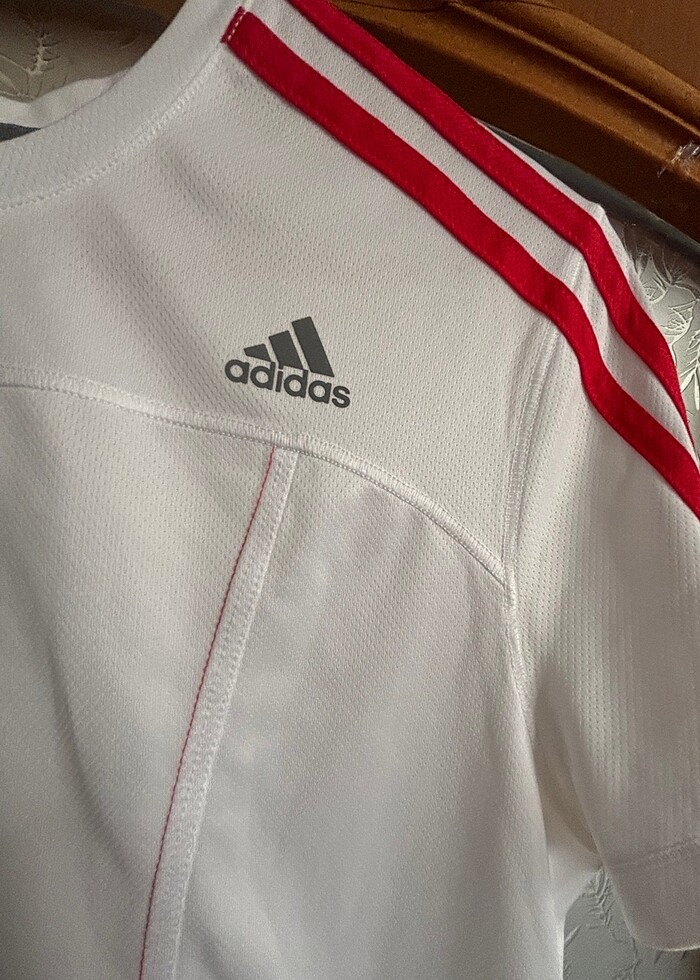 Adidas Tshirt - Görsel 2