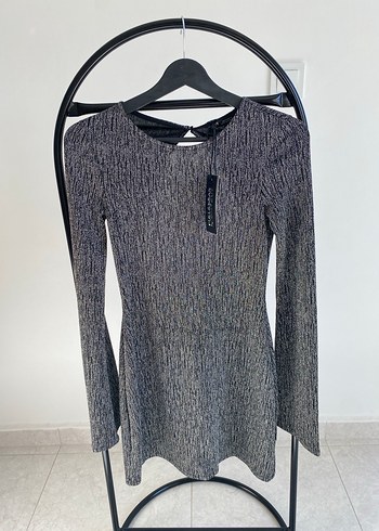 V Yaka Gri Mini Elbise - Görsel 7