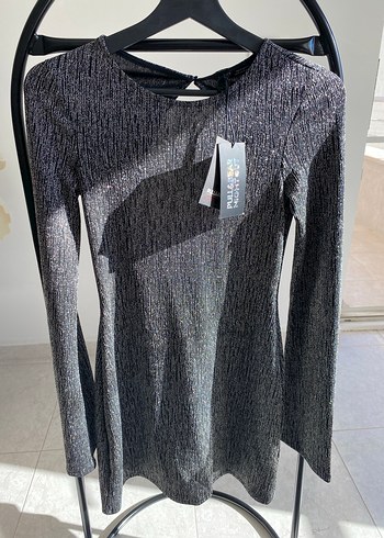 V Yaka Gri Mini Elbise - Görsel 3