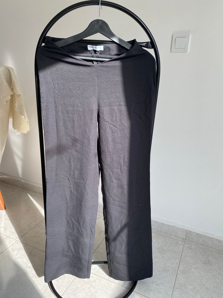 Kadın Siyah Deri Düz Paça Pantolon - Görsel 2