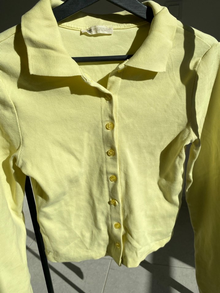 Sarı V Yaka Düğmeli Kadın Hırka - Görsel 4