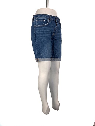 Zara Zara Mini Şort %70 İndirimli.