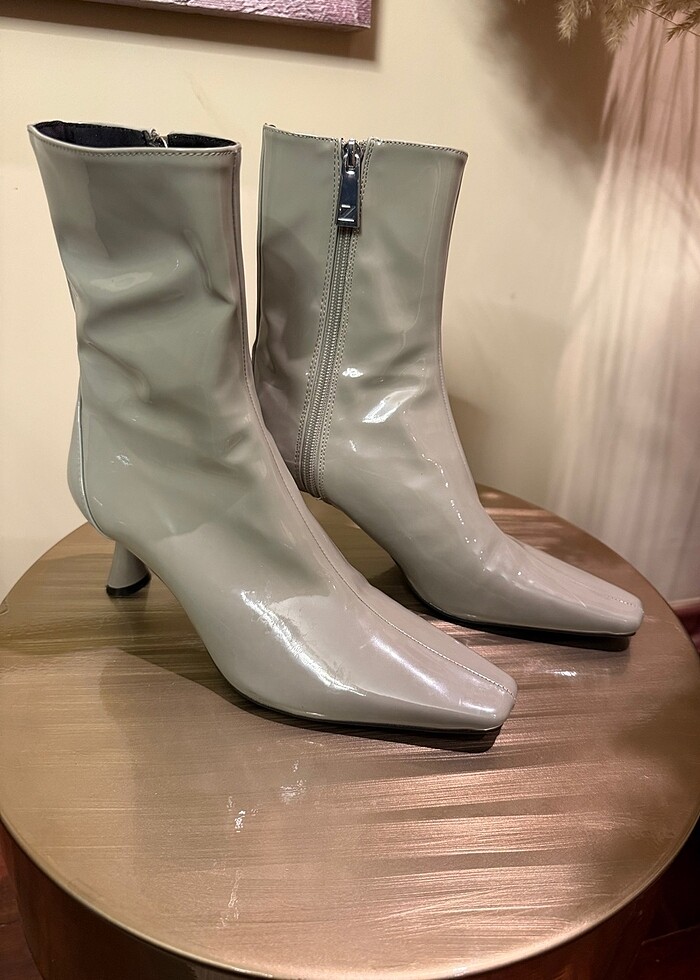 Zara bot rugan - Görsel 2