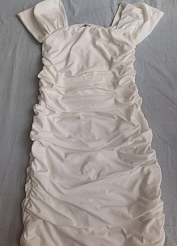 Kare yaka beyaz mini elbise