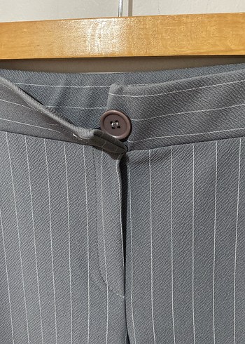 Gri Çizgili Tayt pantolon - Görsel 2