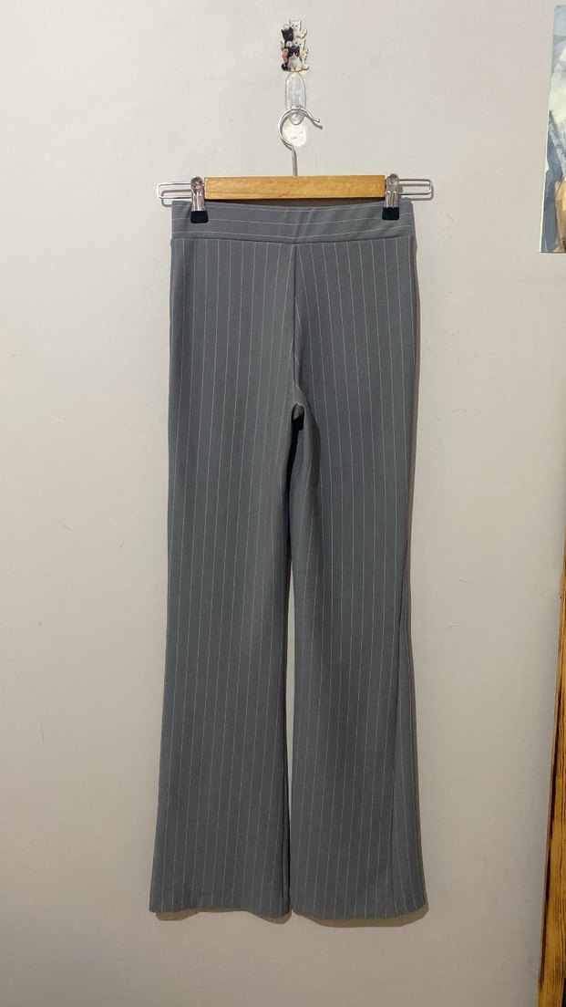 Gri Çizgili Tayt pantolon - Görsel 3