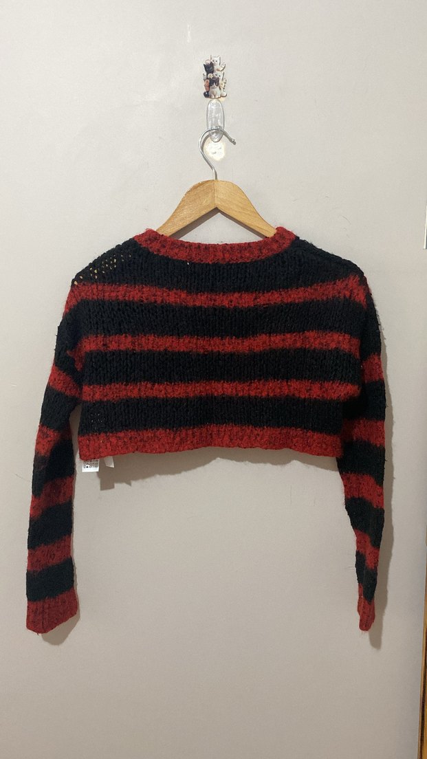 Kırmızı Siyah Çizgili Örgü Crop Kazak - Görsel 2