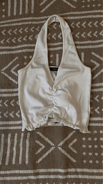 Trendyol & Milla Halter yaka bluz