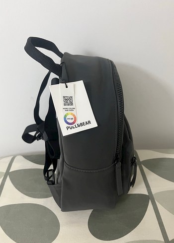 Pull and Bear Gri Deri Minimalist Kadın Sırt Çantası