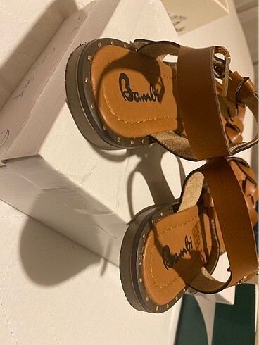 37 Beden Bambi yazlık ayakkabı