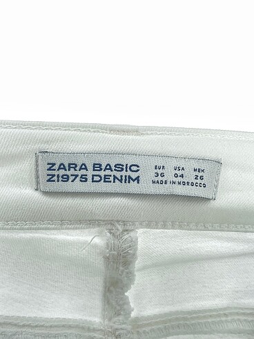 36 Beden beyaz Renk Zara Jean / Kot %70 İndirimli.
