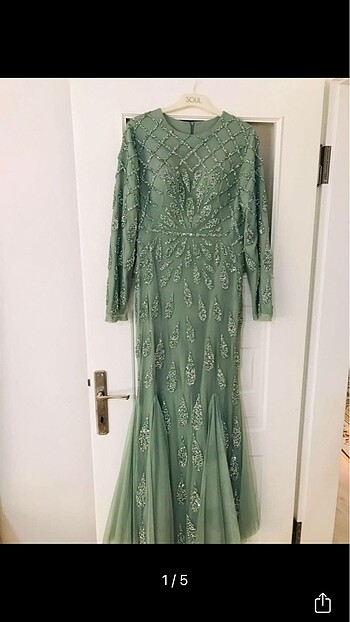 Yesil elbise