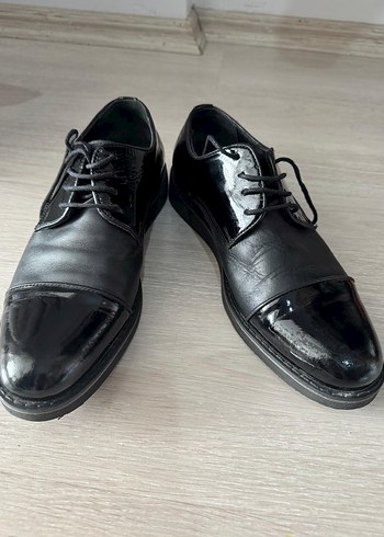 Parlak Siyah Deri Klasik Erkek Ayakkabı - Görsel 3