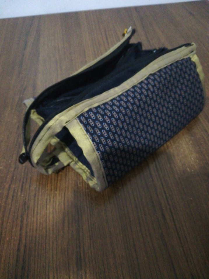 Fermuarlı Mavi Kadın Makyaj Çantası - Görsel 2