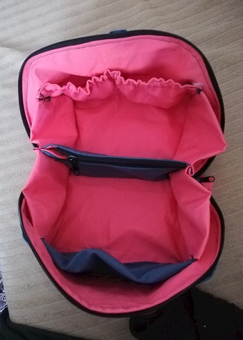 Mavi Fermuarlı Kadın Makyaj Çantası - Görsel 3