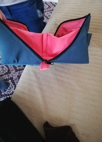 Mavi Fermuarlı Kadın Makyaj Çantası - Görsel 4