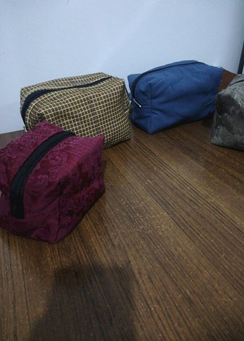 Kahverengi Kareli Fermuarlı Makyaj Çantası - Görsel 3