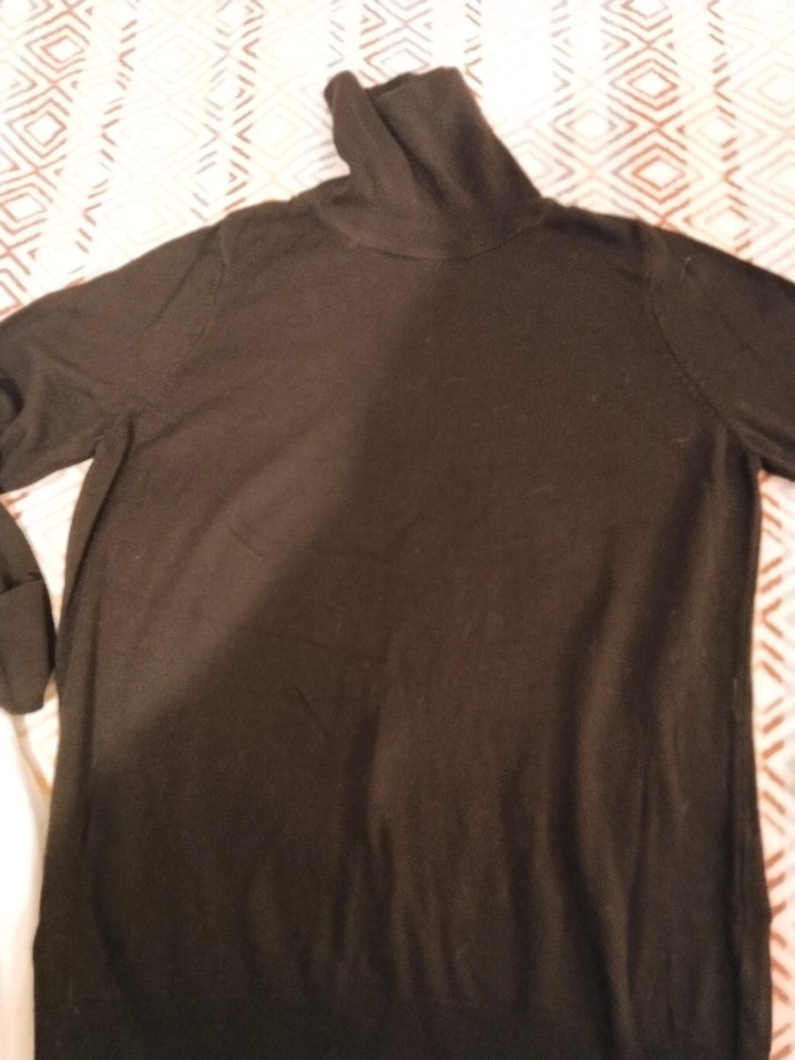 Kadın Siyah Boğazlı Triko Kazak - Görsel 2