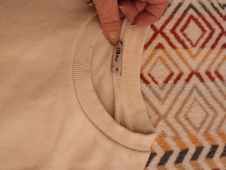 Bej Kadın Salaş uzun Kollu Tişört - Görsel 2