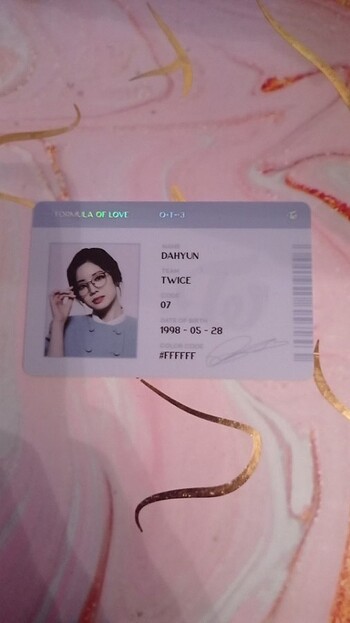 Dahyun id card fol pc 