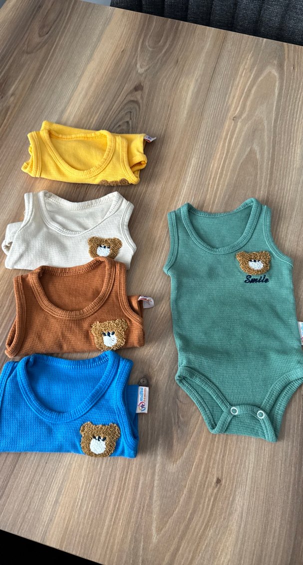 Nakışlı Triko Bebek Kolsuz Body - Görsel 3