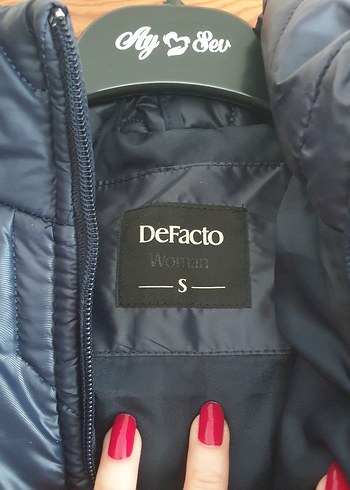 s Beden defacto mont