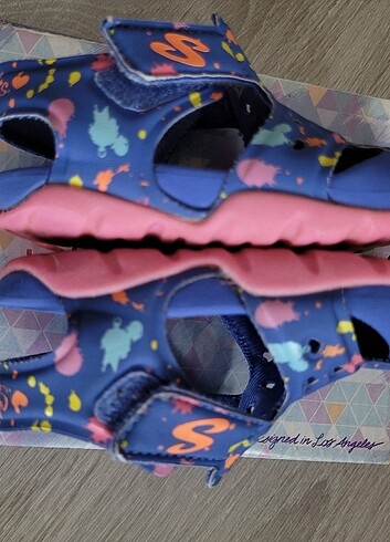 22 Beden mavi Renk 22 no skechers sandalet