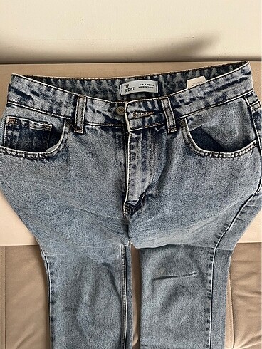 Paça detaylı jean - Görsel 3