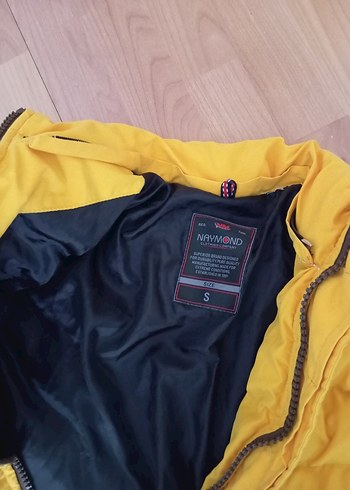 Sarı  Kışlık Mont ve diğer mont - Görsel 3
