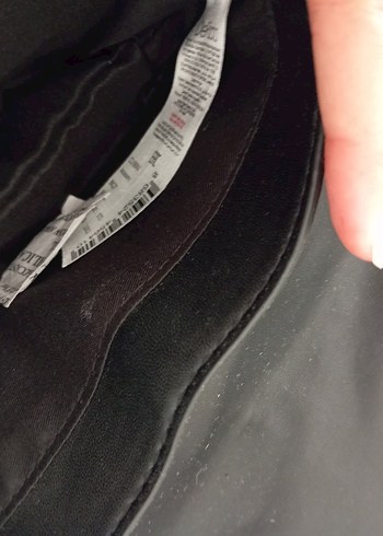 Zincir Detaylı Siyah Deri Çanta - Görsel 3