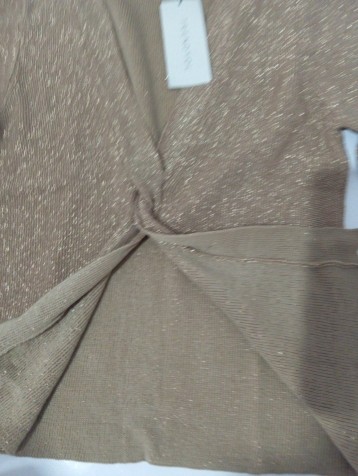 Kahverengi Parlak V Yaka Kadın Hırka - Görsel 4