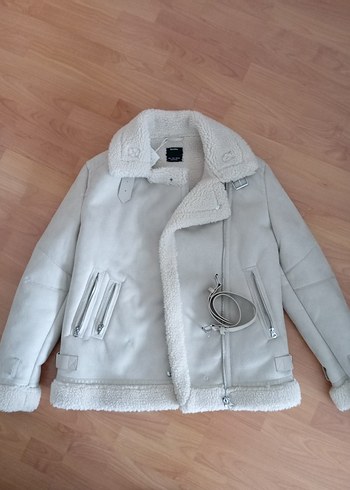 Kürk Detaylı bej rengi Kadın mont - Görsel 2