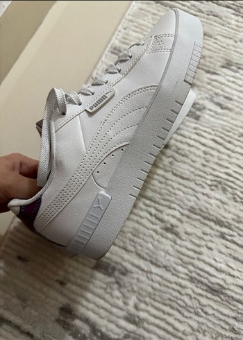 Puma Beyaz Kadın Spor Ayakkabı - Görsel 4