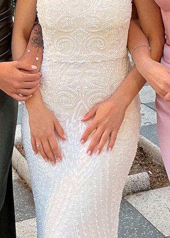 Straplez Beyaz inci ve payetli abiye - Görsel 5