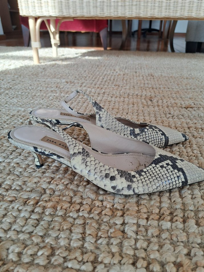 bej-gri yılan desenli, kısa ince topuklu, topuktan askılı - Görsel 2