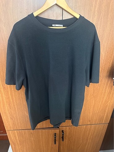 Zara Tshirt