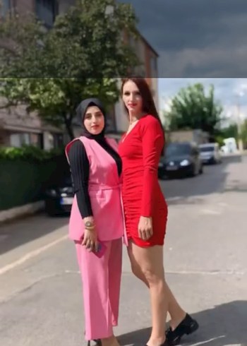 Trendyol & Milla Uzun Kollu Kırmızı Mini V Yakalı Triko Elbise
