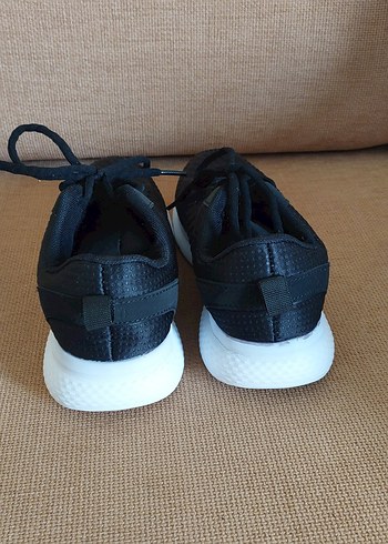 Siyah Bağcıklı Kadın Spor Ayakkabı - Görsel 4