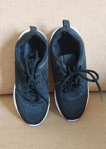 Siyah Bağcıklı Kadın Spor Ayakkabı - Görsel 3