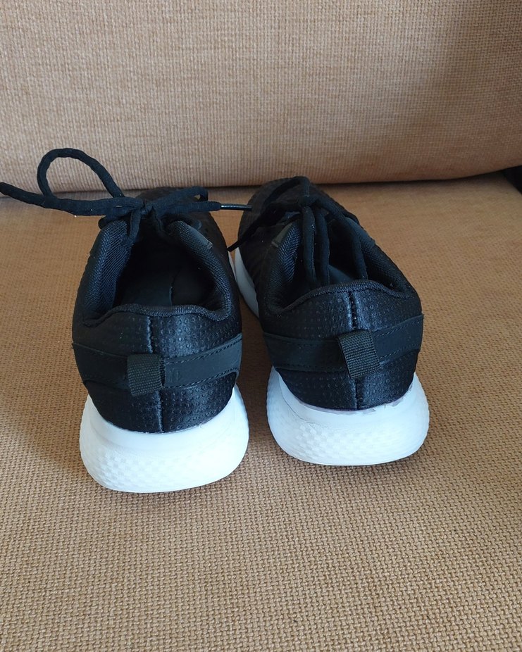 Siyah Bağcıklı Kadın Spor Ayakkabı - Görsel 4