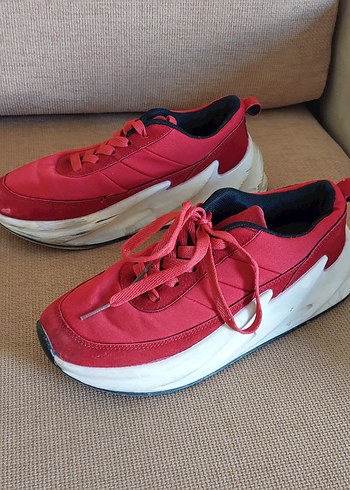 Kırmızı Bağcıklı Kadın Spor Ayakkabı - Görsel 4
