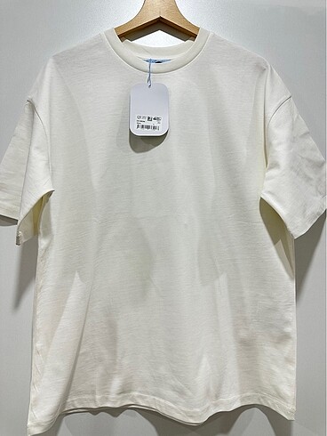 Zara Quzu Ekru Basic Tişört