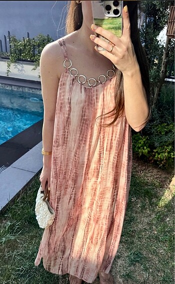 Zara Model Zincirli Batik Elbise