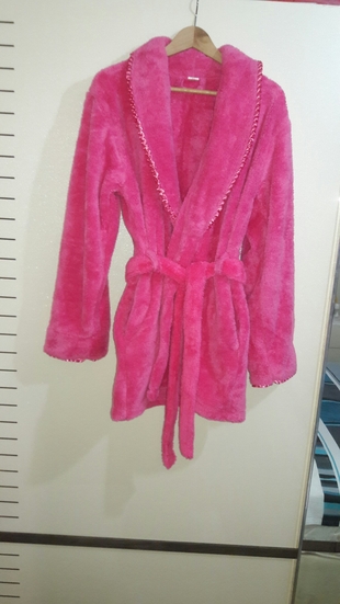 pembe yumuşacık pof pof süper ??