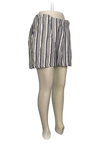 Vintage Love PreLoved Mini Şort %70 İndirimli.