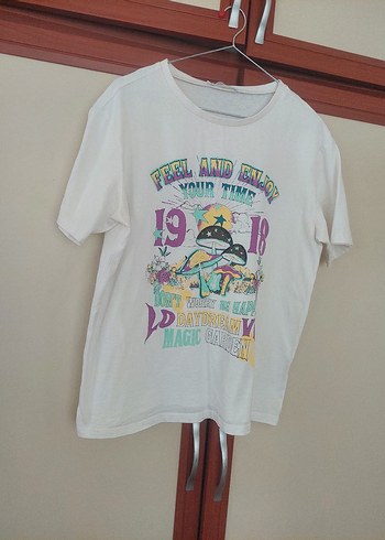 m Beden beyaz Renk Bisiklet Yaka Slogan Baskılı Kadın Tişört